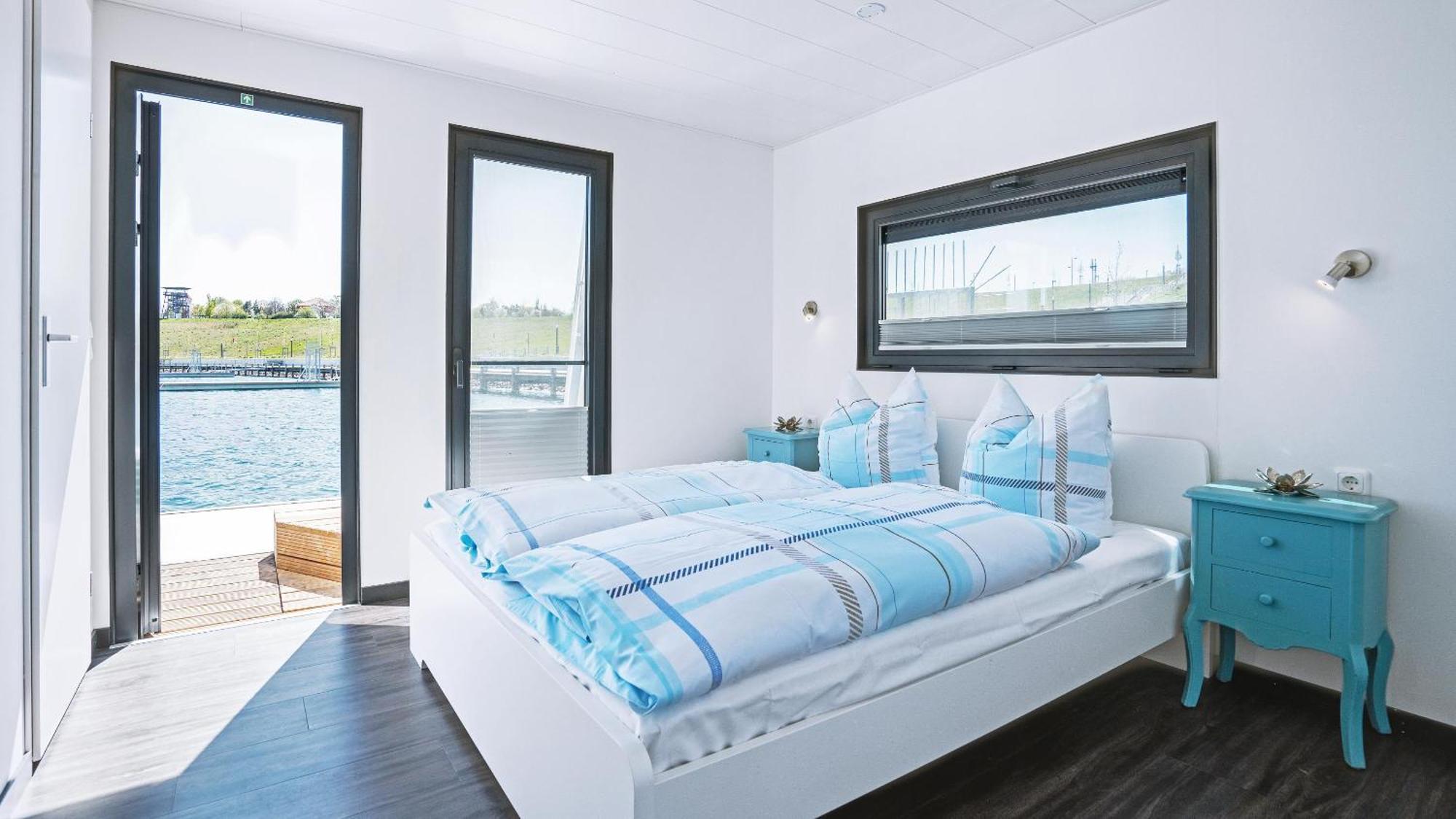 Geiseltalsee Hausboot - Floating House - Hausboot Junior Braunsbedra المظهر الخارجي الصورة